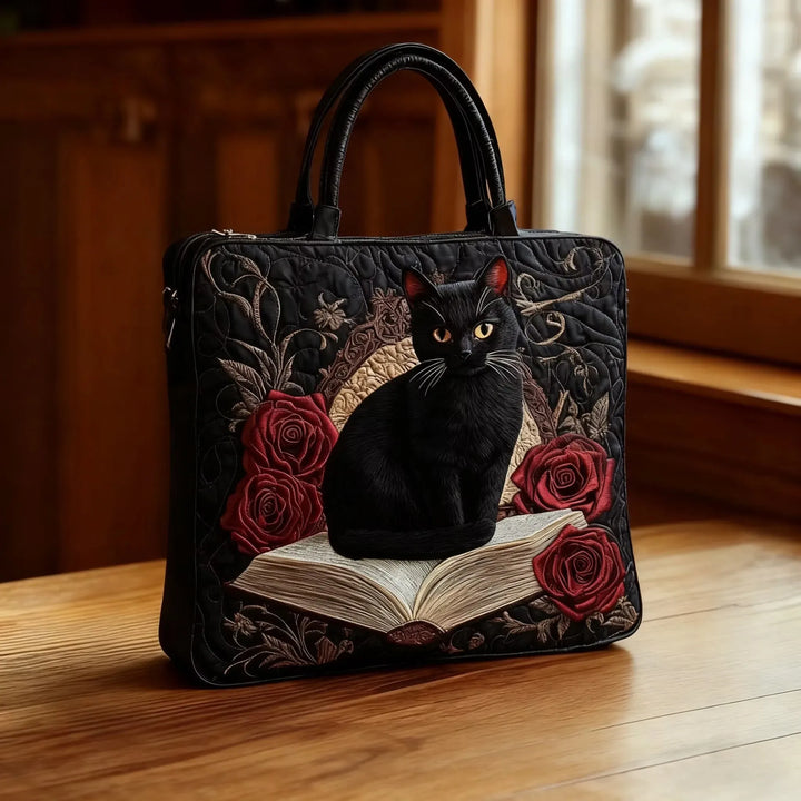Sac matelassé fait main - Chat noir sur des livres