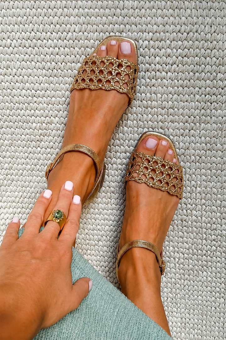 Victoire | Sandales dorées Charme d&