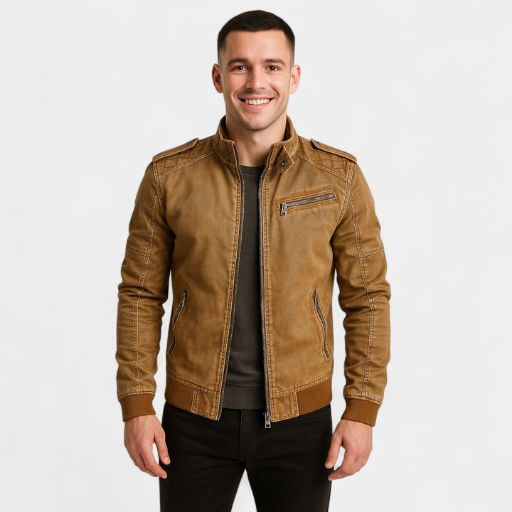Veste homme en cuir col montant – finition mate, raffinée, silhouette quotidienne