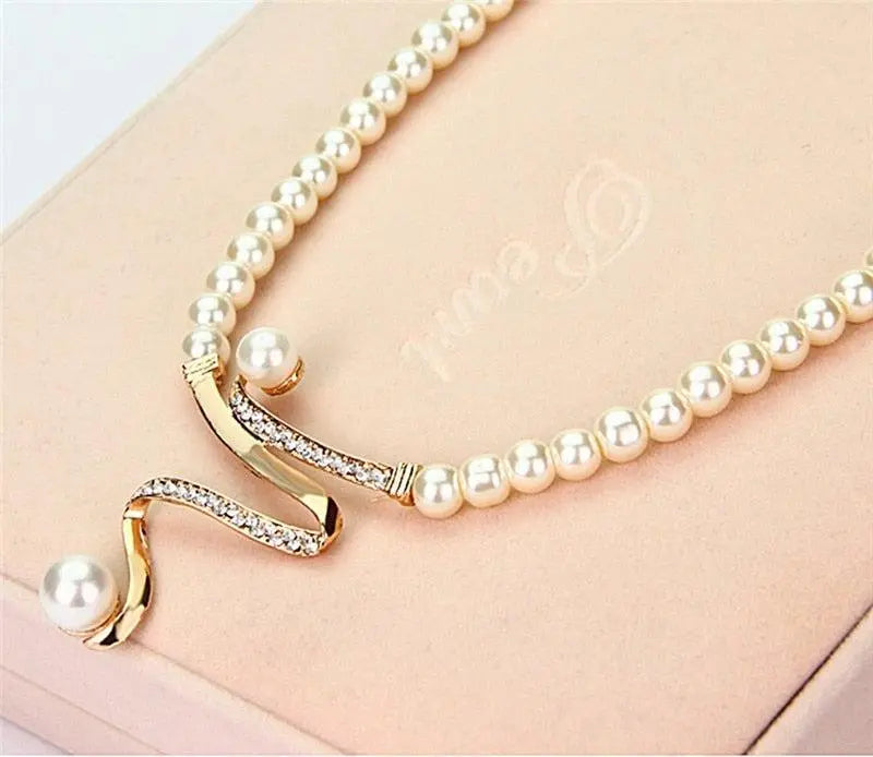 Ensemble collier et boucles d&