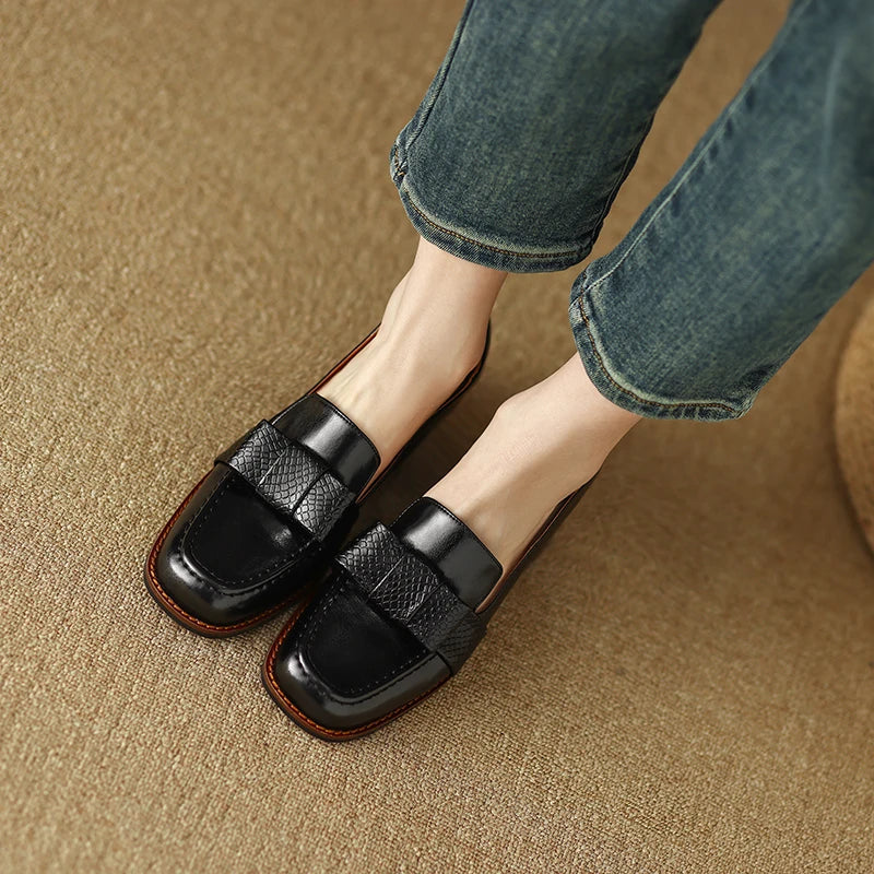 Contessa | Knot Slip-On Loafers