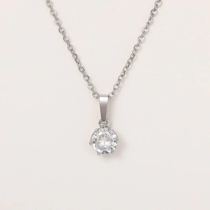Collier Classique avec Pendentif en Zirconia
