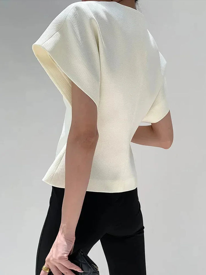 Blouse femme style croisé à manches sculptées