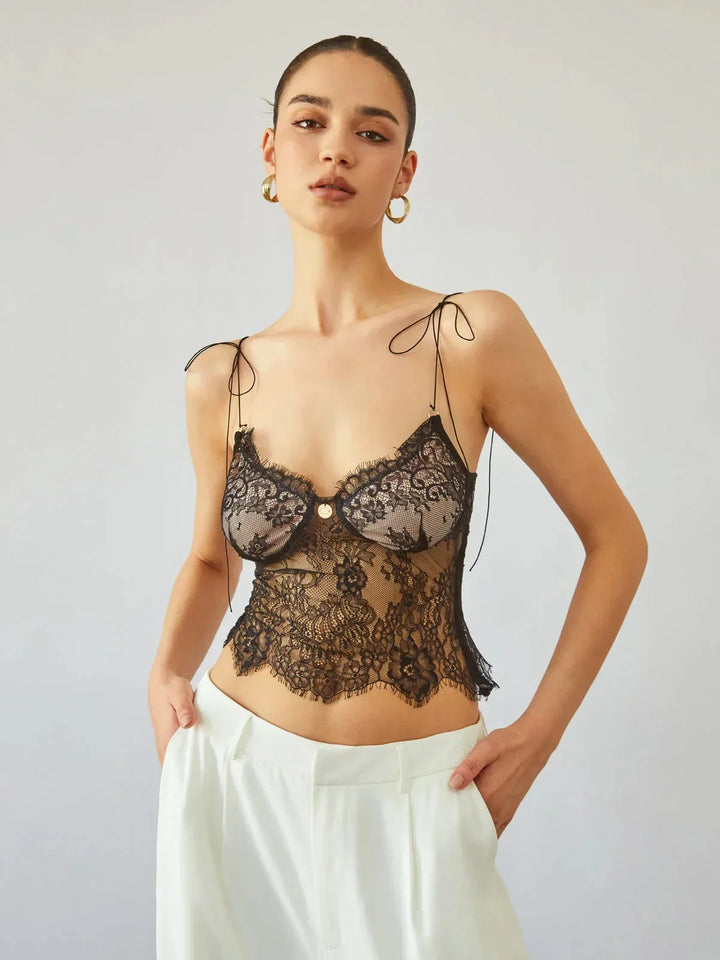 Top corsé de mujer en encaje con tirantes anudados estilo corset