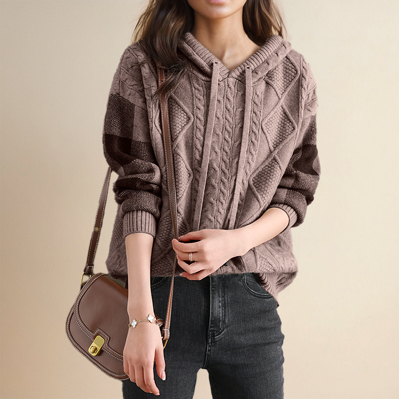 Julie | Pull à Capuche en Tricot Cable