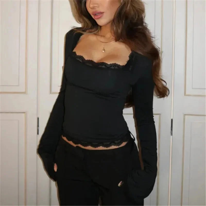 Top femme à manches longues et dentelle élégante