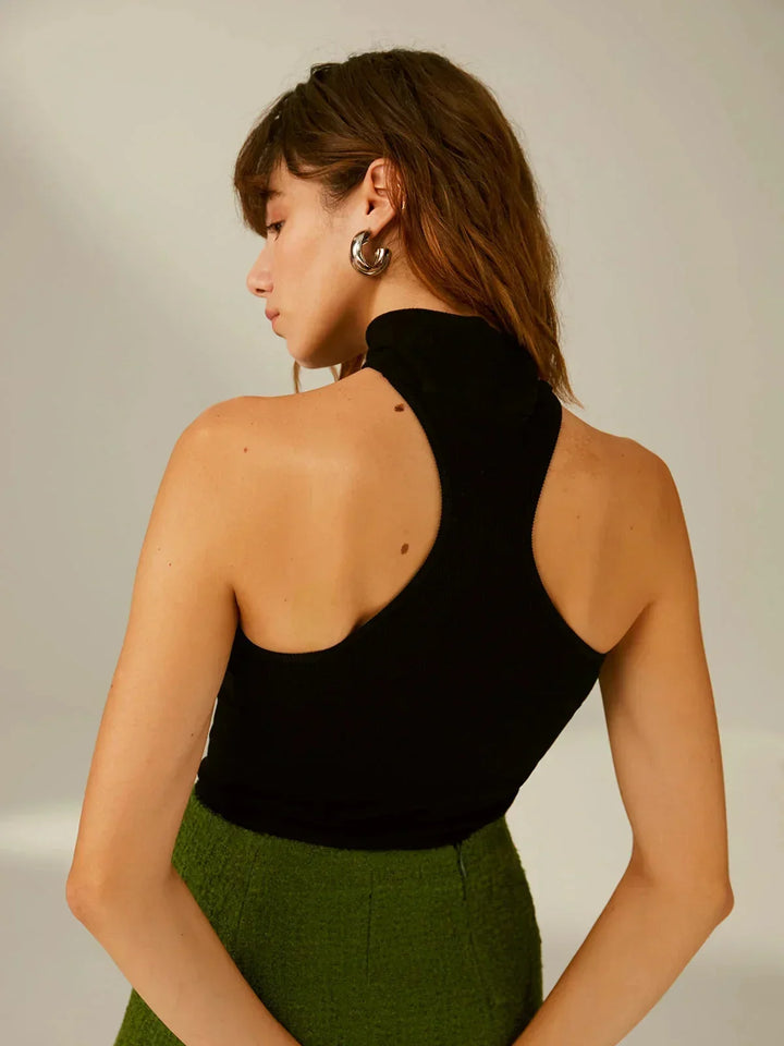 Top noir femme avec design de collier intégré