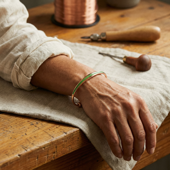 Bracelet en jade et cuivre de Vera
