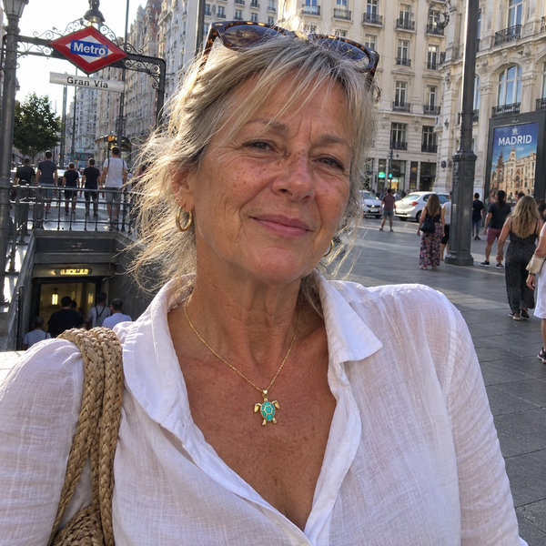 Martine D.