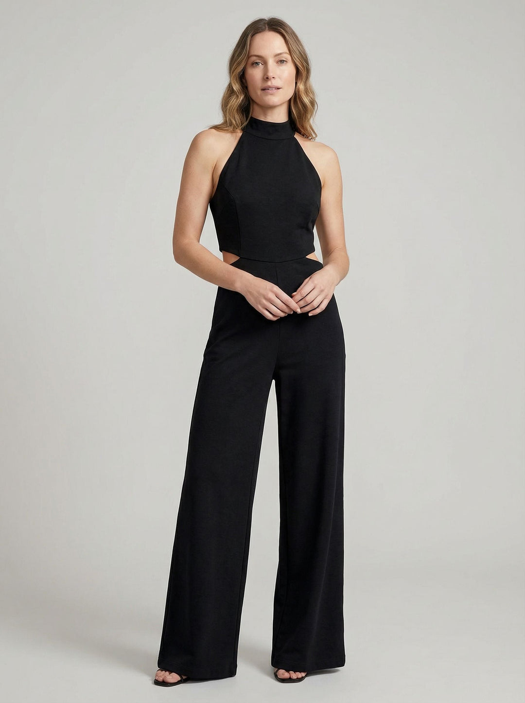 Combinaison Femme Col Halter Noir - Jambe Large Élégante